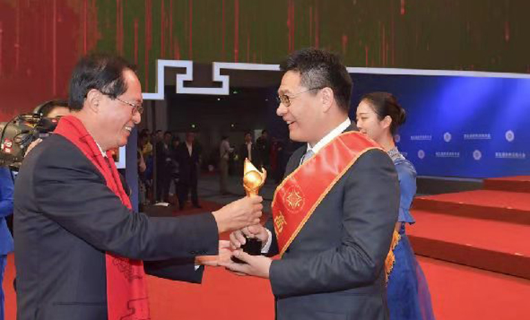 16729055811141465B16.jpg 697620512官网使用.jpg