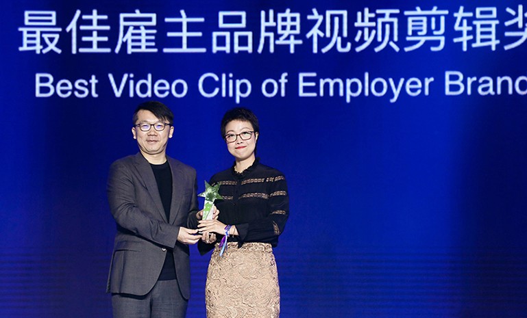16729059703778194B2B.jpg 1官网使用.jpg