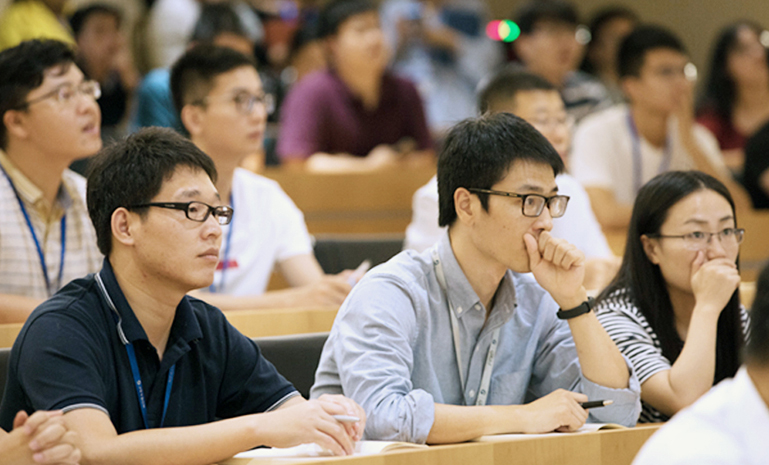 1675925817126560D28C.jpg 职员听众 官网使用.jpg