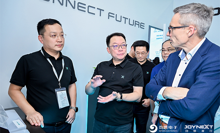 169036074130462126A2.jpg 1 官网使用.jpg